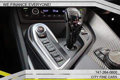 2017 BMW i8   - Photo 25 - Panorama City, CA 91402