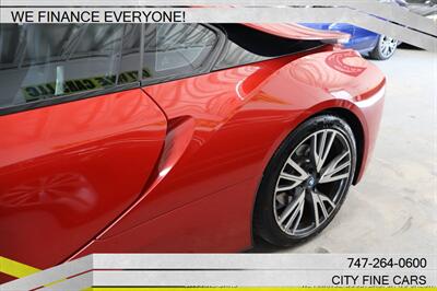 2017 BMW i8   - Photo 6 - Panorama City, CA 91402