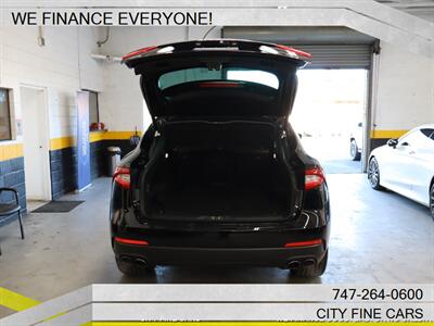 2018 Maserati Levante S   - Photo 31 - Panorama City, CA 91402