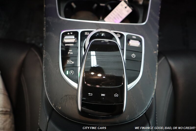 2019 Mercedes-Benz E 300 - Photo 22 - Panorama City, CA 91402