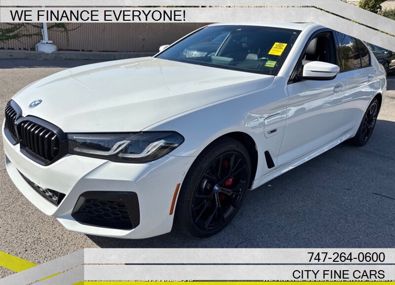 2022 BMW 5 Series 530e   - Photo 1 - Panorama City, CA 91402