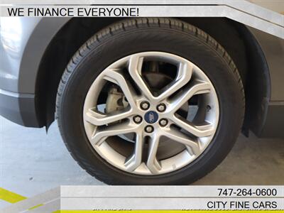 2017 Ford Edge Titanium   - Photo 4 - Panorama City, CA 91402