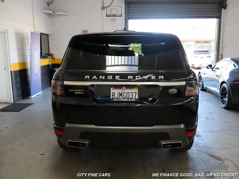 2019 Land Rover Range Rover Sport HSE photo 5