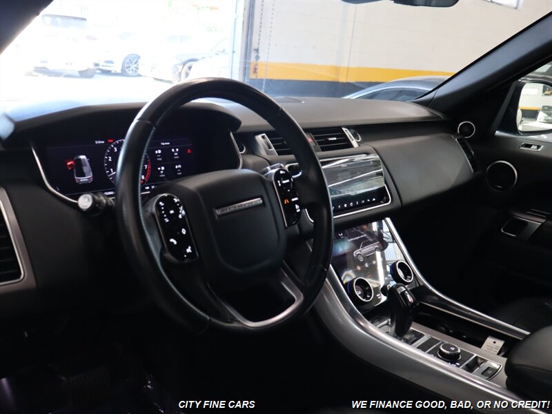 2019 Land Rover Range Rover Sport HSE photo 13