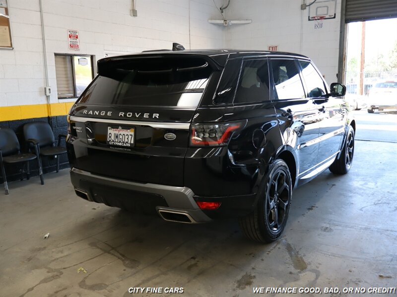 2019 Land Rover Range Rover Sport HSE photo 6