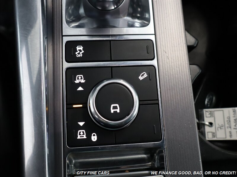 2019 Land Rover Range Rover Sport HSE photo 26
