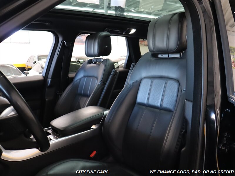 2019 Land Rover Range Rover Sport HSE photo 29