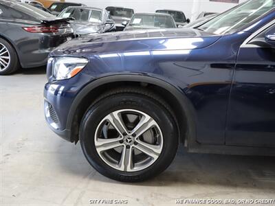 2019 Mercedes-Benz GLC GLC 300 4MATIC   - Photo 3 - Panorama City, CA 91402