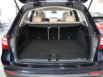 2019 Mercedes-Benz GLC GLC 300 4MATIC   - Photo 30 - Panorama City, CA 91402