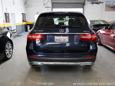 2019 Mercedes-Benz GLC GLC 300 4MATIC   - Photo 8 - Panorama City, CA 91402