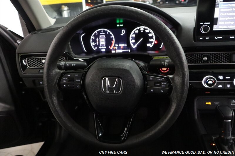 2022 Honda Civic LX photo 22