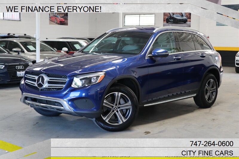 2017 Mercedes-Benz GLC GLC 300   - Photo 1 - Panorama City, CA 91402