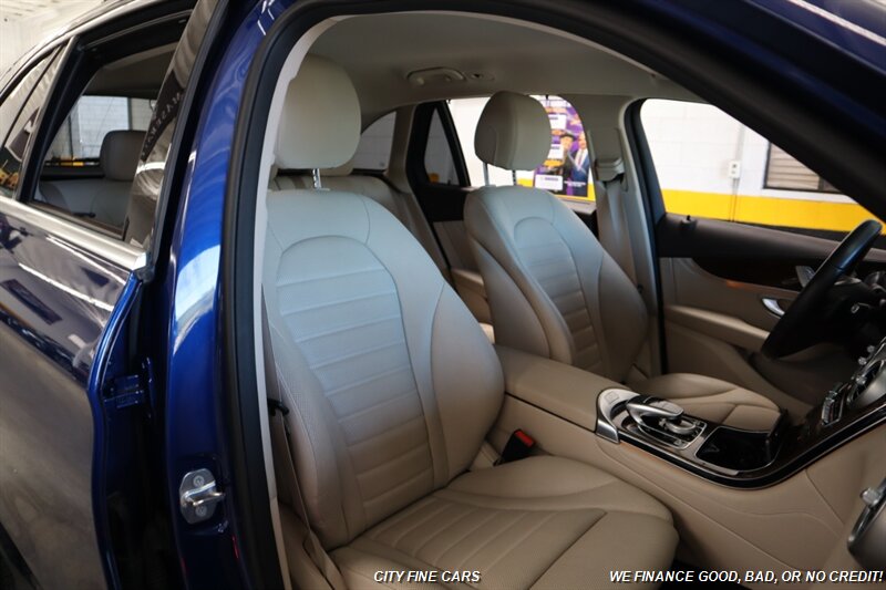 2017 Mercedes-Benz GLC GLC 300 - Photo 34 - Panorama City, CA 91402