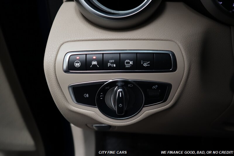 2017 Mercedes-Benz GLC GLC 300 - Photo 28 - Panorama City, CA 91402
