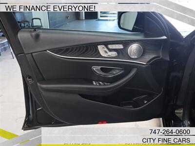 2018 Mercedes-Benz E 300   - Photo 15 - Panorama City, CA 91402