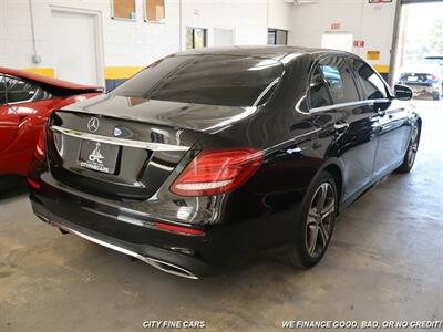 2018 Mercedes-Benz E 300   - Photo 9 - Panorama City, CA 91402