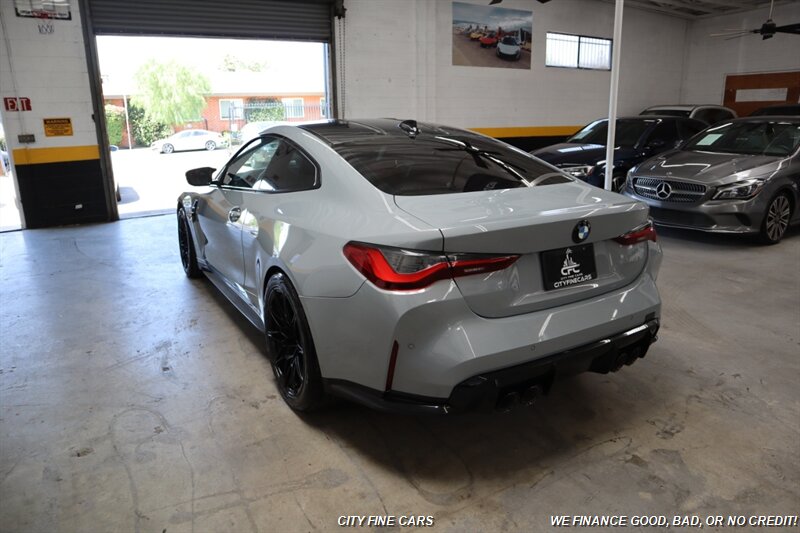 2022 BMW M4 Competition - Photo 7 - Panorama City, CA 91402