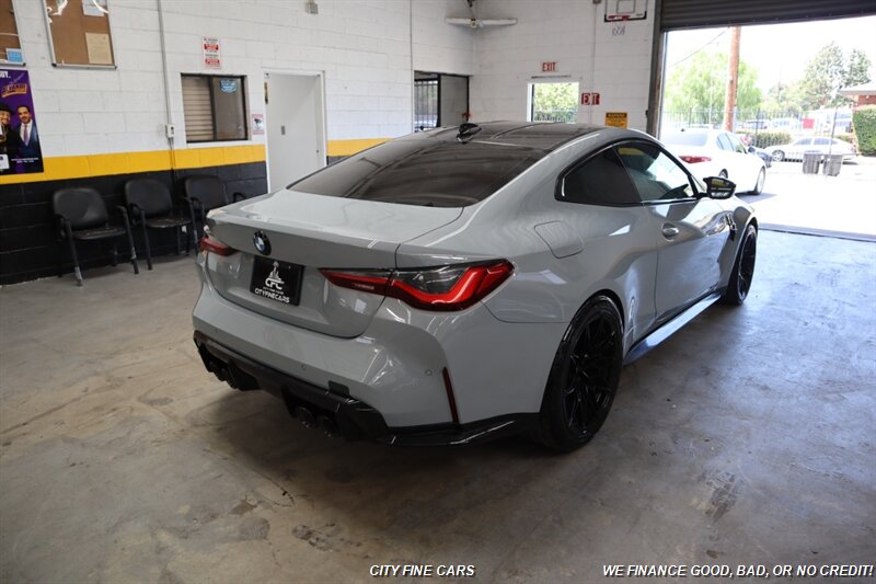 2022 BMW M4 Competition - Photo 9 - Panorama City, CA 91402