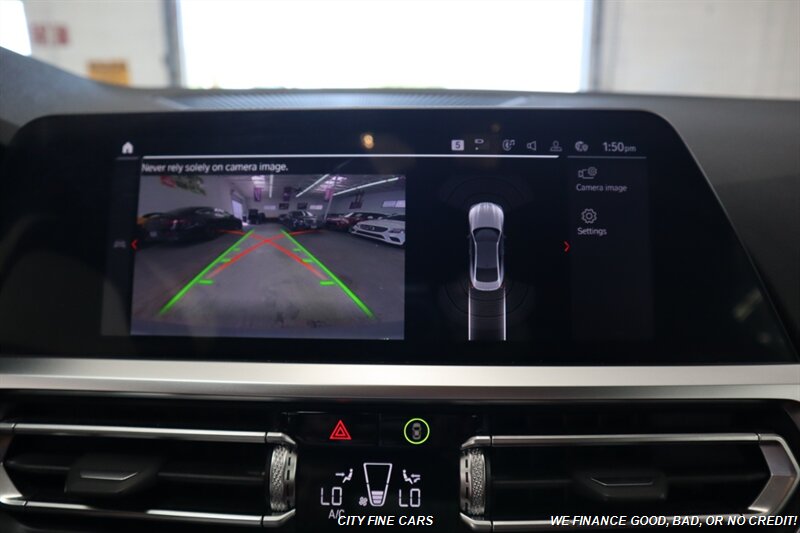 2022 BMW M4 Competition - Photo 21 - Panorama City, CA 91402