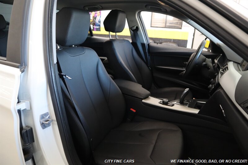 2017 BMW 320i - Photo 28 - Panorama City, CA 91402