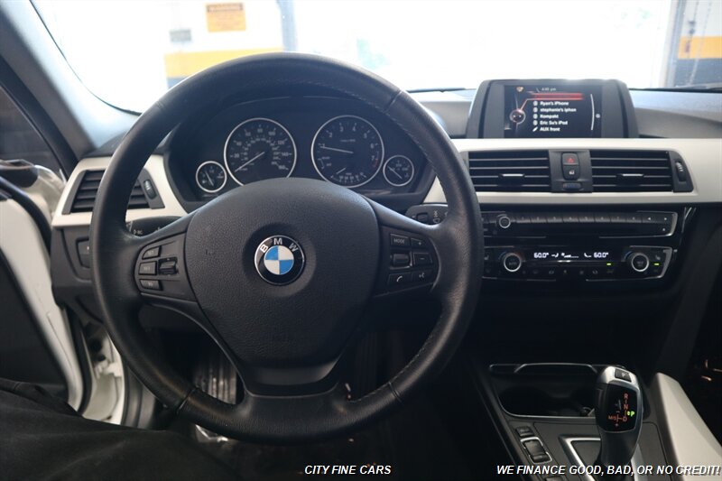 2017 BMW 320i - Photo 12 - Panorama City, CA 91402