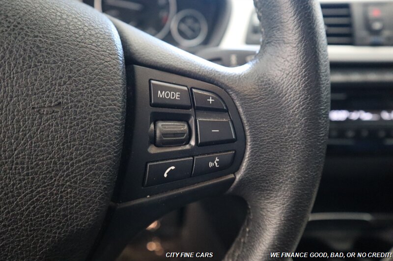 2017 BMW 320i - Photo 16 - Panorama City, CA 91402