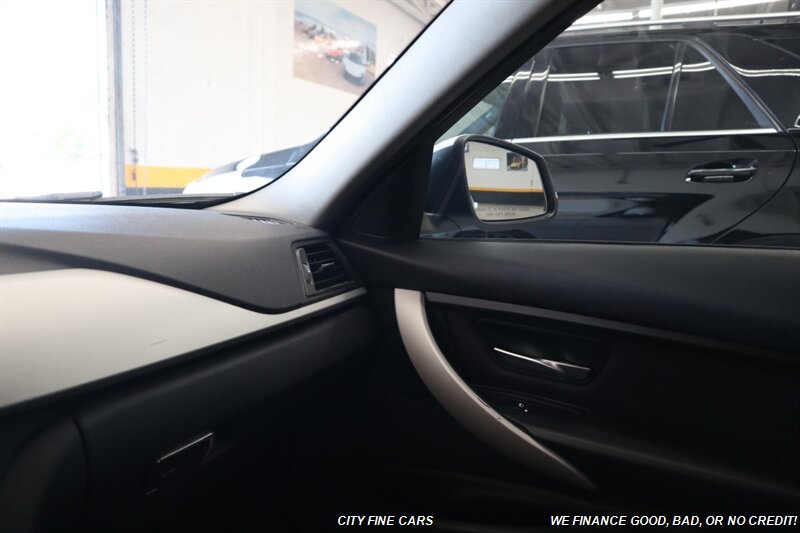 2017 BMW 320i - Photo 22 - Panorama City, CA 91402