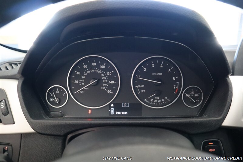 2017 BMW 320i - Photo 17 - Panorama City, CA 91402