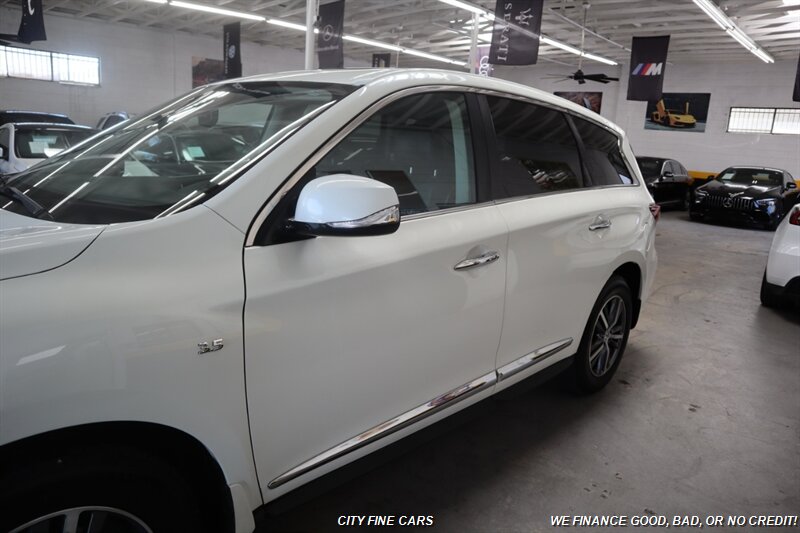 2020 INFINITI QX60 Pure - Photo 5 - Panorama City, CA 91402
