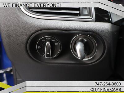 2016 Porsche Macan S   - Photo 16 - Panorama City, CA 91402