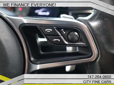 2016 Porsche Macan S   - Photo 19 - Panorama City, CA 91402