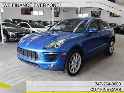 2016 Porsche Macan S   - Photo 2 - Panorama City, CA 91402