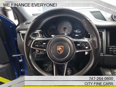 2016 Porsche Macan S   - Photo 20 - Panorama City, CA 91402