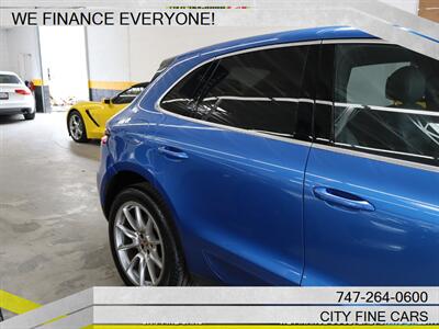 2016 Porsche Macan S   - Photo 9 - Panorama City, CA 91402