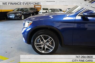 2017 Mercedes-Benz GLC GLC 300   - Photo 3 - Panorama City, CA 91402