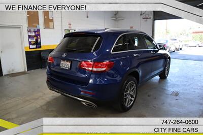 2017 Mercedes-Benz GLC GLC 300   - Photo 9 - Panorama City, CA 91402