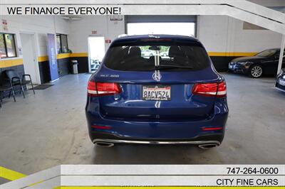 2017 Mercedes-Benz GLC GLC 300   - Photo 8 - Panorama City, CA 91402