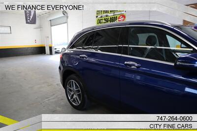 2017 Mercedes-Benz GLC GLC 300   - Photo 10 - Panorama City, CA 91402