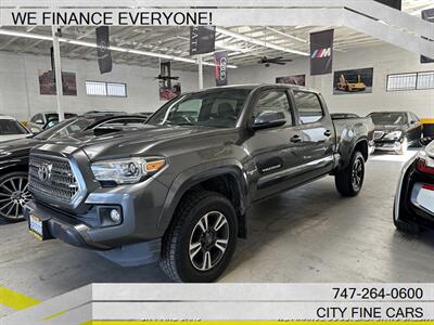 2017 Toyota Tacoma TRD Sport   - Photo 2 - Panorama City, CA 91402