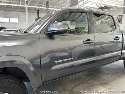 2017 Toyota Tacoma TRD Sport   - Photo 4 - Panorama City, CA 91402