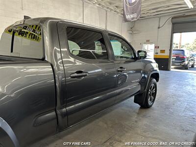 2017 Toyota Tacoma TRD Sport   - Photo 9 - Panorama City, CA 91402