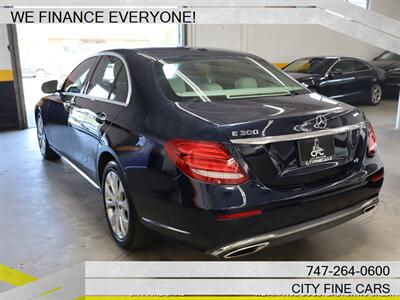2018 Mercedes-Benz E 300   - Photo 7 - Panorama City, CA 91402