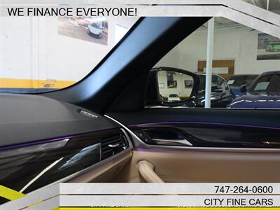 2019 BMW 530e iPerformance   - Photo 26 - Panorama City, CA 91402
