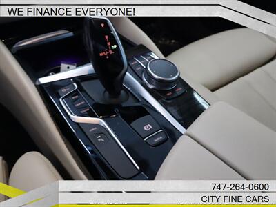 2019 BMW 530e iPerformance   - Photo 24 - Panorama City, CA 91402