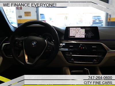 2019 BMW 530e iPerformance   - Photo 15 - Panorama City, CA 91402