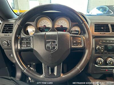 2014 Dodge Challenger SXT   - Photo 19 - Panorama City, CA 91402