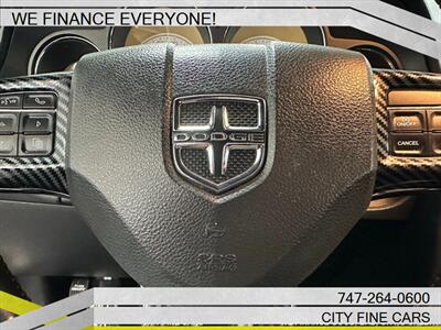 2014 Dodge Challenger SXT   - Photo 17 - Panorama City, CA 91402