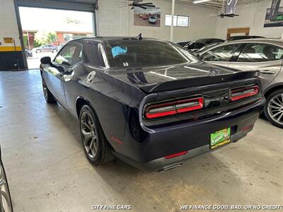 2017 Dodge Challenger SXT   - Photo 7 - Panorama City, CA 91402