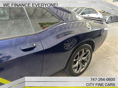 2017 Dodge Challenger SXT   - Photo 6 - Panorama City, CA 91402