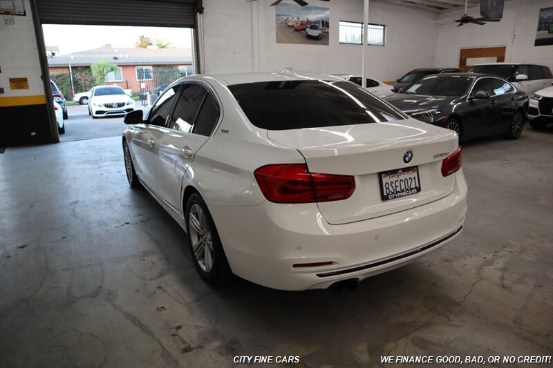 2017 BMW 3 Series 330e iPerformance - Photo 6 - Panorama City, CA 91402